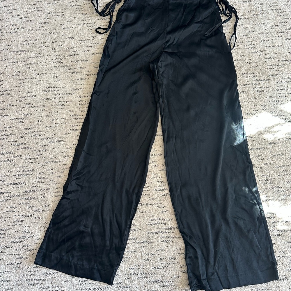 Zara Black Straight Leg Pants